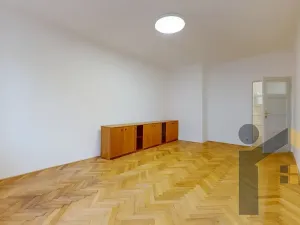 Pronájem bytu 2+1, Praha - Smíchov, Moulíkova, 79 m2