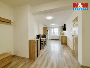 Pronájem bytu 2+kk, Mariánské Lázně, Husova, 50 m2
