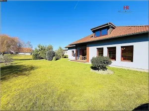 Prodej rodinného domu, Bystřice, 388 m2