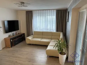 Prodej bytu 3+kk, Polerady, 79 m2