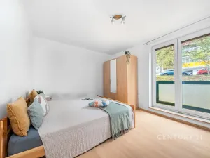 Prodej bytu 2+kk, Praha - Hlubočepy, Výhledová, 63 m2