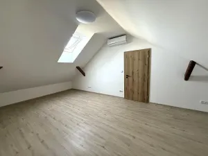 Pronájem bytu 4+kk, Rostěnice-Zvonovice - Rostěnice, 111 m2