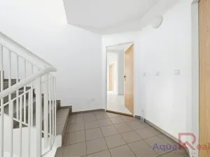 Prodej bytu 3+kk, Karlovy Vary, Okružní, 84 m2