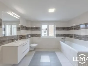 Prodej rodinného domu, Loučany, 123 m2