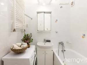 Prodej bytu 1+kk, Praha - Braník, Jeremenkova, 28 m2