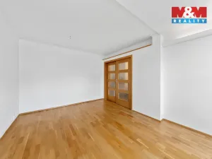 Pronájem bytu 3+1, Děčín - Děčín IV-Podmokly, Na Valech, 79 m2