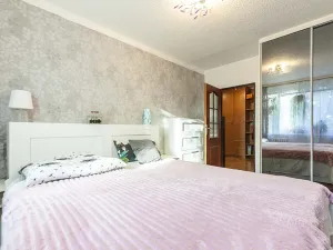 Prodej bytu 3+1, Praha - Petrovice, Jakobiho, 70 m2