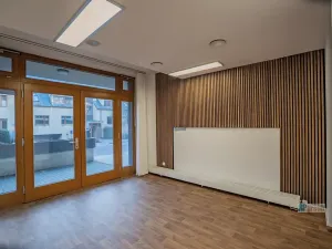 Pronájem obchodního prostoru, Praha - Hlubočepy, Hlubočepská, 104 m2