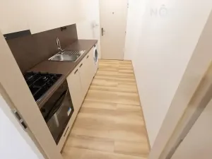 Prodej bytu 1+1, Zlín, Družstevní, 35 m2