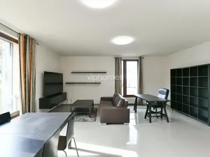 Pronájem bytu 2+kk, Praha - Bubeneč, Mlýnská, 78 m2