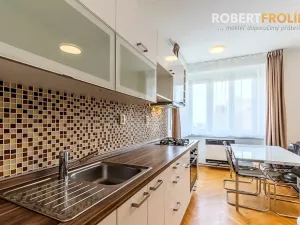 Pronájem bytu 2+kk, Praha - Břevnov, Patočkova, 40 m2