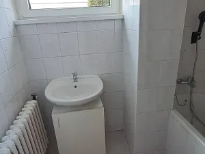 Pronájem kanceláře, Praha - Hostivař, Strašnická, 250 m2