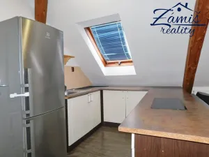 Pronájem bytu 1+kk, Lány, Berounská, 40 m2