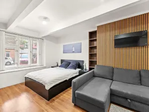 Pronájem bytu 1+1, Praha - Žižkov, Čajkovského, 36 m2