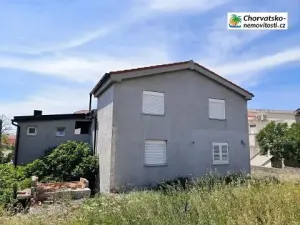 Prodej bytu 3+1, Karlobag, Chorvatsko, 61 m2