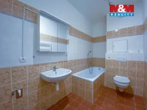 Prodej bytu 2+kk, Lovosice, Osvoboditelů, 67 m2