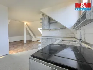 Prodej bytu 4+kk, Vejprnice, Dukelská, 108 m2