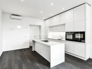 Pronájem bytu 4+kk, Praha - Vinohrady, Laubova, 137 m2