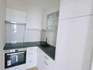 Pronájem bytu 1+kk, Opava, Olomoucká, 31 m2