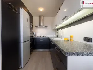 Prodej bytu 3+1, Praha - Řepy, Nevanova, 73 m2