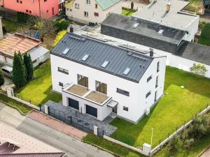 Prodej rodinného domu, Praha - Horní Počernice, Bříšťanská, 218 m2