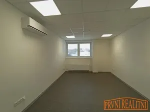 Pronájem kanceláře, Uherský Brod, Vazová, 15 m2