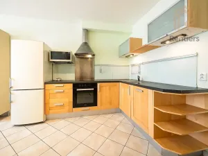 Pronájem bytu 2+1, Praha - Stodůlky, Petržílkova, 83 m2