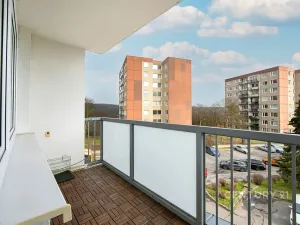 Prodej bytu 3+1, Praha - Hlubočepy, Renoirova, 74 m2