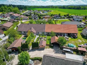 Prodej rodinného domu, Horní Skrýchov, 230 m2