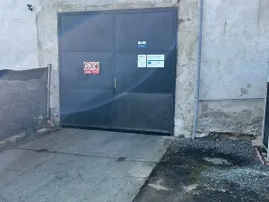 Pronájem skladu, Hajany, 900 m2