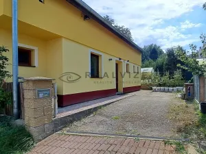 Pronájem bytu 3+1, Hluboká nad Vltavou, Sadová, 60 m2