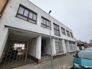 Prodej obchodního prostoru, Lysá nad Labem, Tyršova, 700 m2