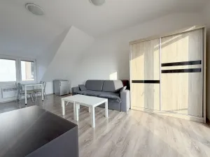 Pronájem bytu 2+kk, Praha - Záběhlice, Ke skalkám, 36 m2