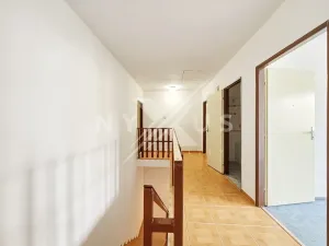 Prodej rodinného domu, Praha - Kyje, Stulíková, 375 m2