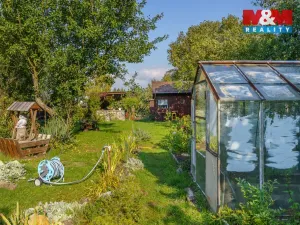 Pronájem zahrady, Karlovy Vary, Šumavská, 459 m2