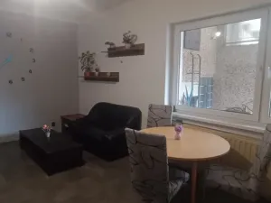 Pronájem bytu 2+1, Jirkov, Žižkova, 70 m2