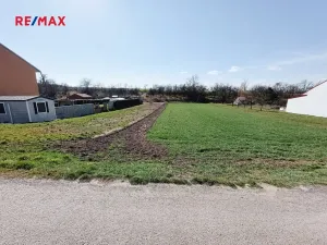 Prodej pozemku pro bydlení, Prace, 842 m2