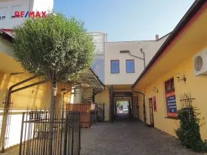 Pronájem kanceláře, Kyjov, 72 m2