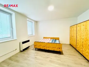 Prodej rodinného domu, Vacenovice, 215 m2