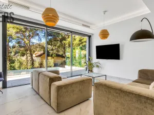 Prodej rodinného domu, Málaga, Španělsko, 461 m2