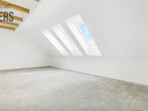 Prodej rodinného domu, Tursko, Jezdecká, 214 m2