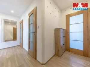 Pronájem bytu 3+1, Lomnice nad Popelkou, K Babylonu, 72 m2