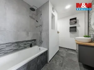 Pronájem bytu 2+kk, Karlovy Vary, Krymská, 54 m2