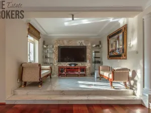 Prodej rodinného domu, Praha - Dolní Měcholupy, U přejezdu, 359 m2