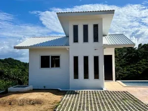 Prodej rodinného domu, Coxen Hole, Roatán, Honduras, 90 m2