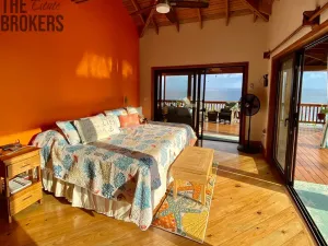 Prodej rodinného domu, Coxen Hole, Roatán, Honduras, 419 m2