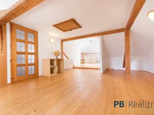 Prodej rodinného domu, Křemže, 450 m2