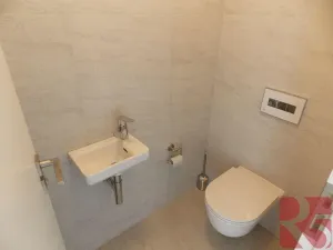 Pronájem bytu 3+kk, Praha - Karlín, U Mlýnského kanálu, 100 m2