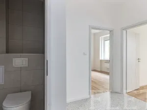 Prodej bytu 2+kk, Praha - Holešovice, Stupkova, 44 m2