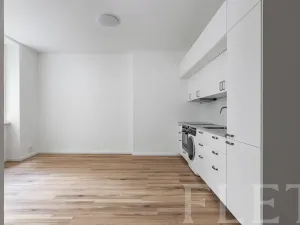 Prodej bytu 3+kk, Praha - Holešovice, Tusarova, 74 m2